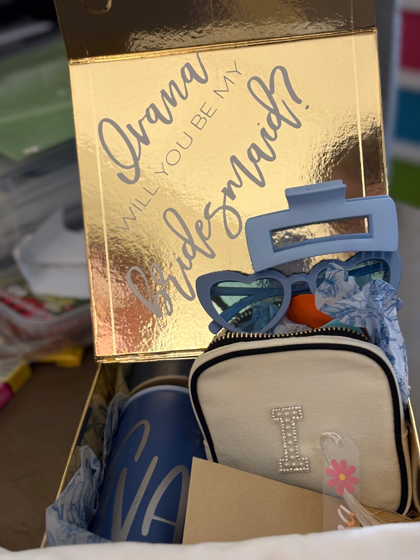 GIFT BUNDLS