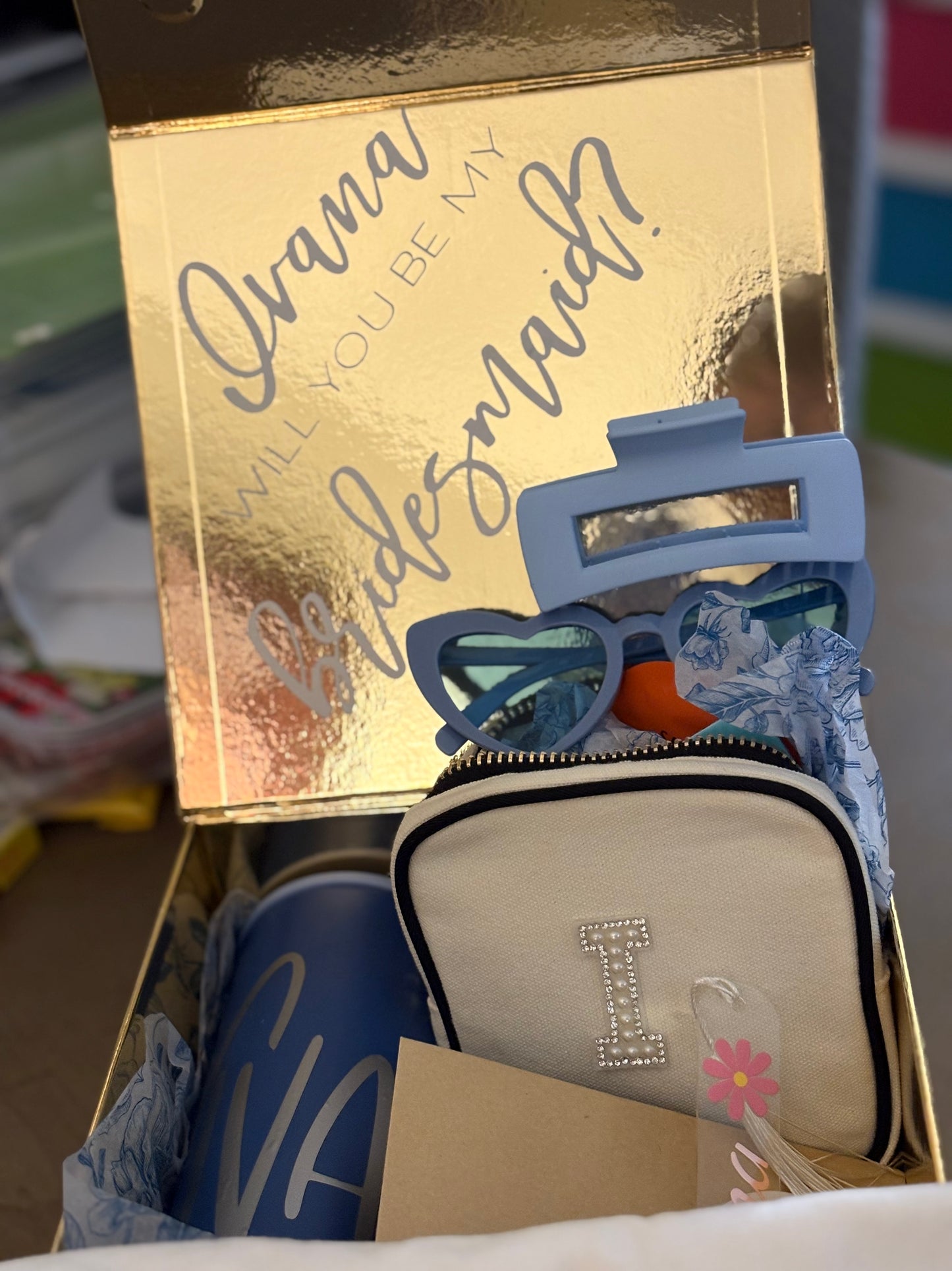 GIFT BUNDLS